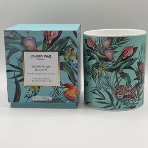 JOHNNY WAS SCENTED CANDLE BOHEMIAN BLOOM Large 9 Oz. NEW IN BOX!